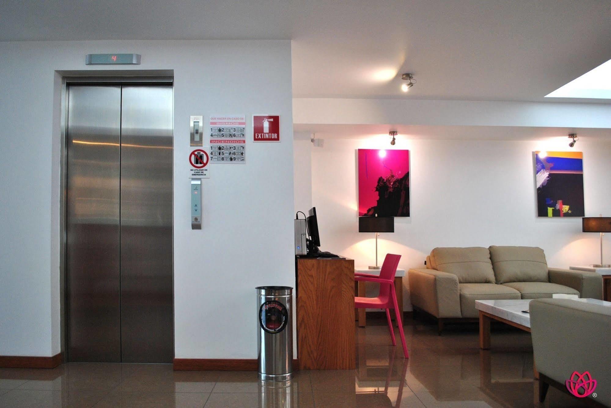 Hotel Y Tu Expo Guadalajara Exteriér fotografie